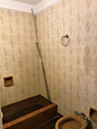 2 amb. frente con balcon  VENTA Versailles 