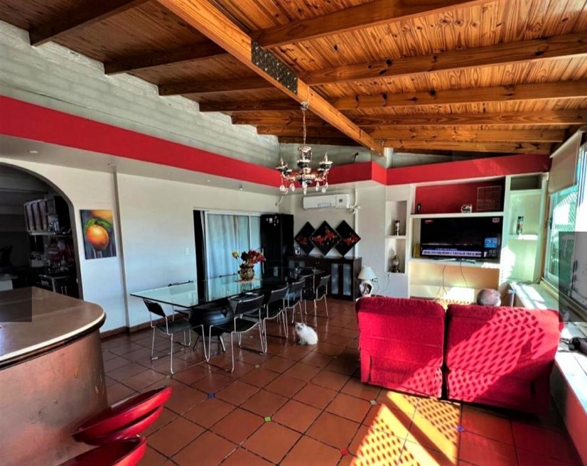 venta PH Villa del Parque 3amb con local 