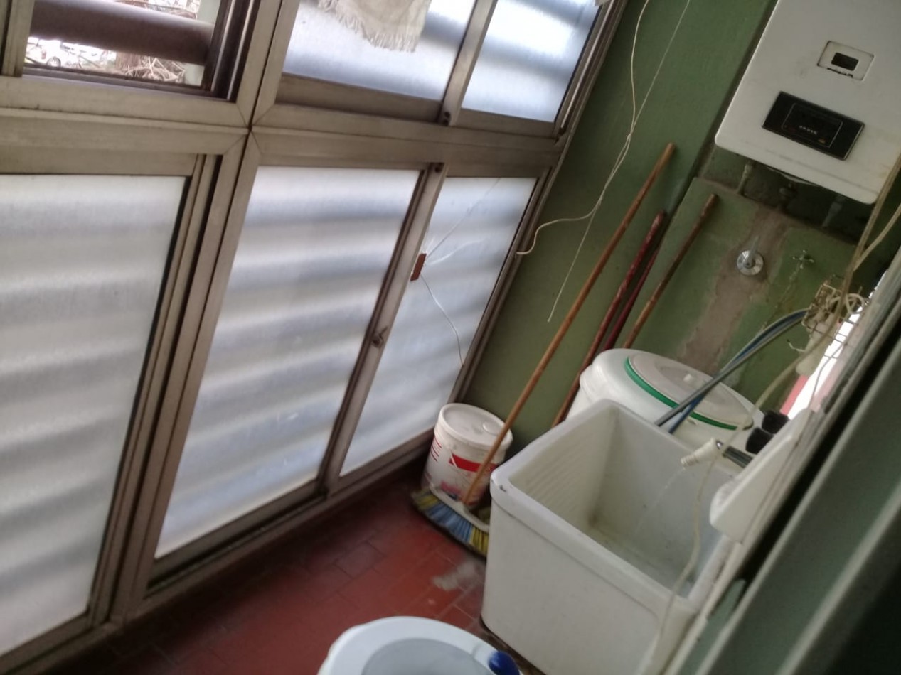 Venta Dpto. lugano Barrio Copello 4 amb frente con cochera 