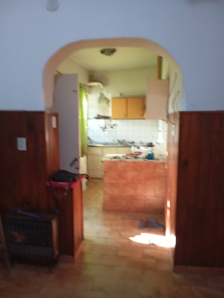 casa a refaccinar 3 amb con cochera y terraza, venta ciudadela