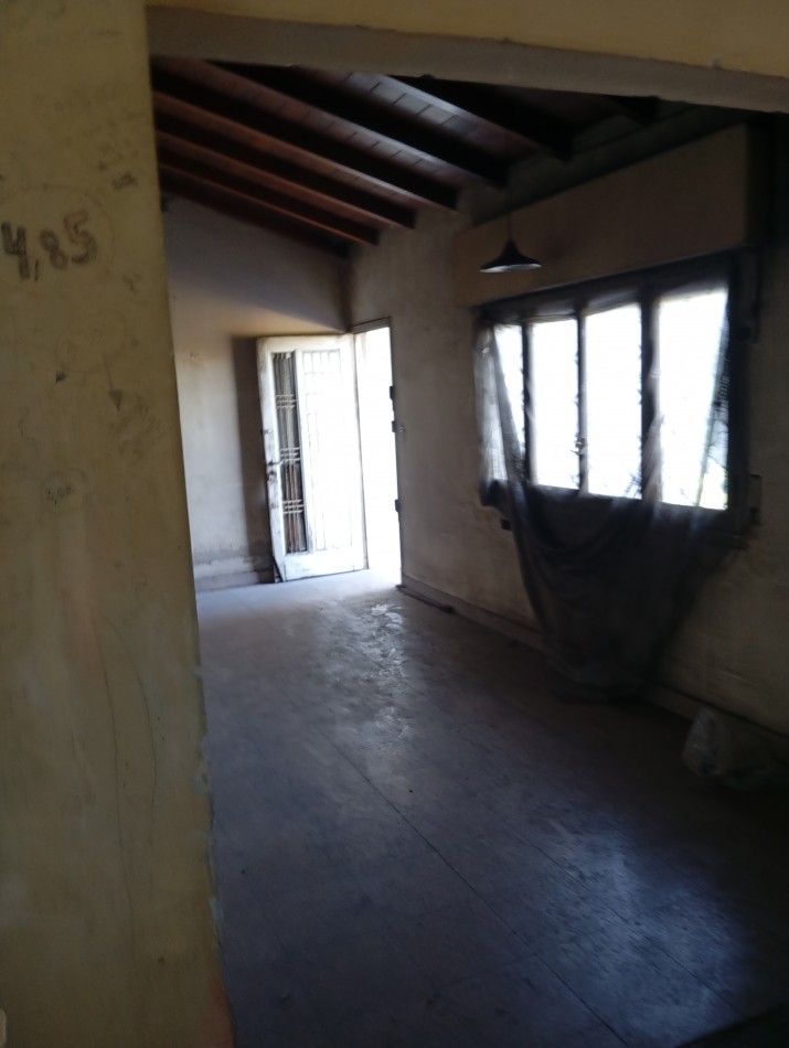 casa a refaccinar 3 amb con cochera y terraza, venta ciudadela