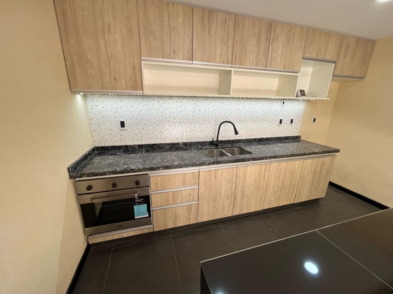 casa 5 amb cochera venta Santa Rita