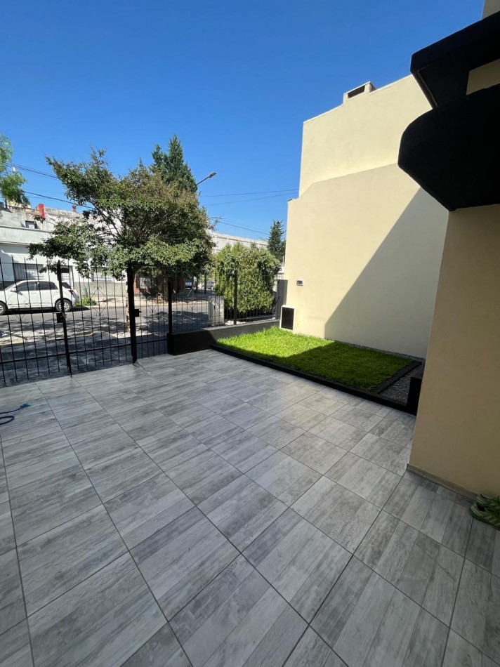 casa 5 amb cochera venta Santa Rita