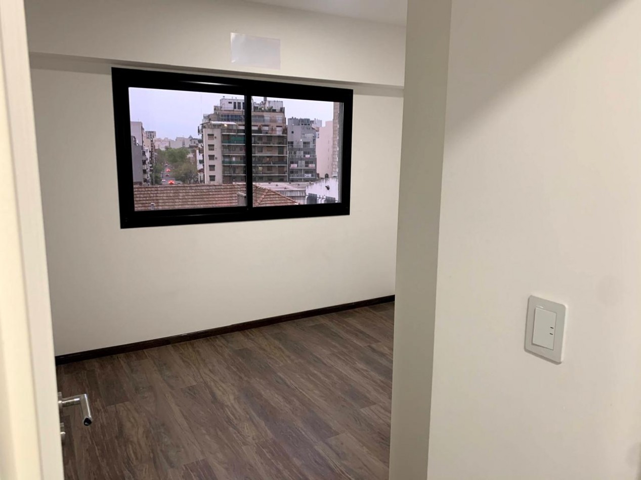 3 Amb Frente con Balcon Venta Monte Castro