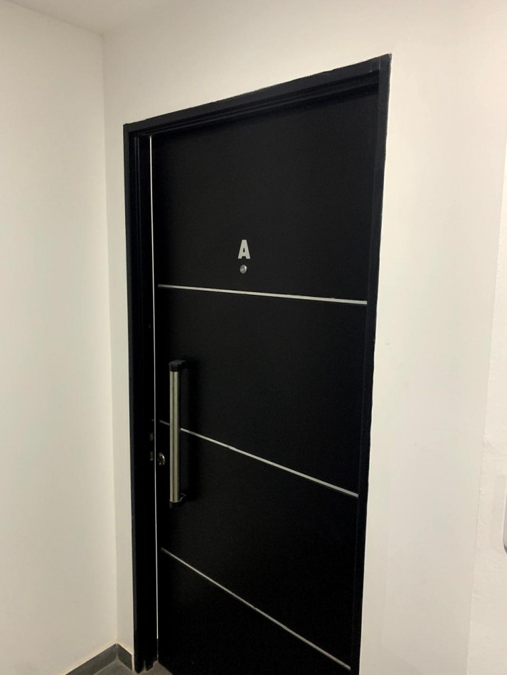 3 Amb Frente con Balcon Venta Monte Castro