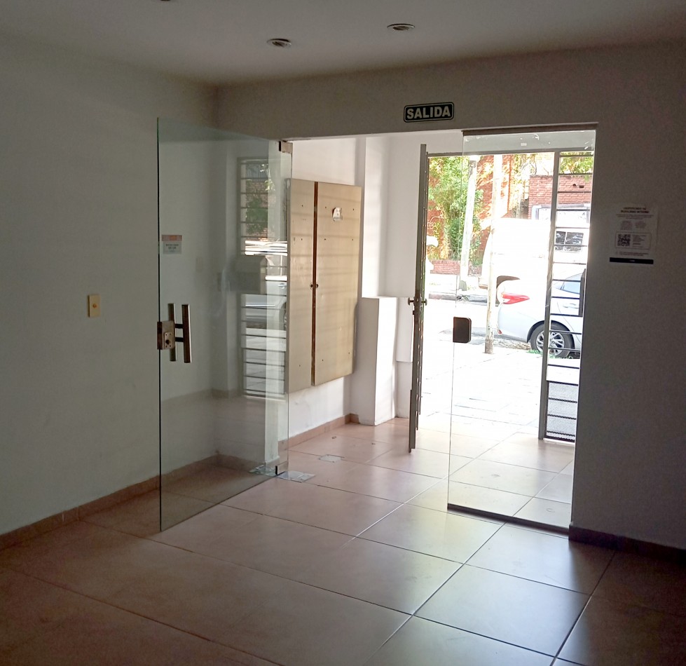 monoambiente amplio frente PB venta Villa del Parque