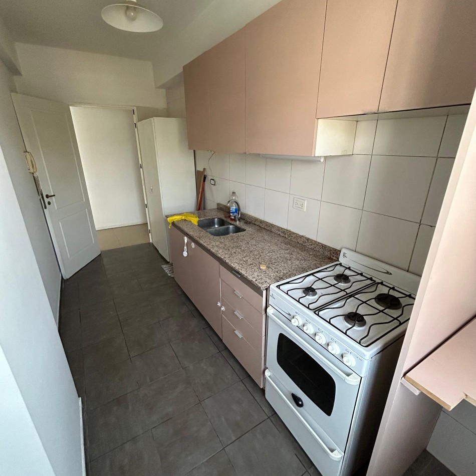 3 Amb. 2 baños balcon alquiler Villa Luro