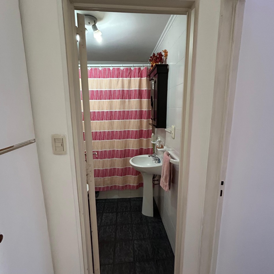 2 Amb. c/cochera Venta Flores