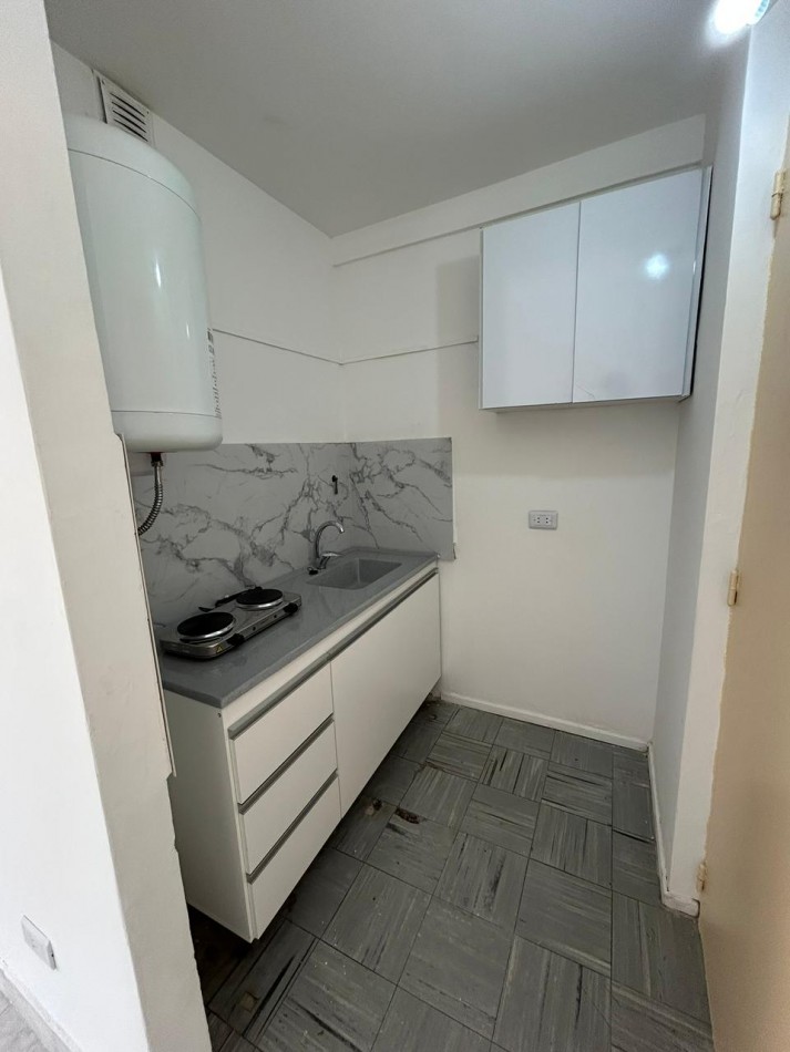 Monoambiente con balcon Venta Villa del Parque